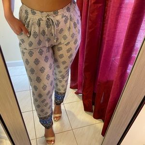 Printed pants